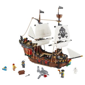 Pirátská loď 31109