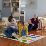 1498831 twister HASBRO