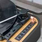 Lenco TT-116BK gramofon s repro a BT