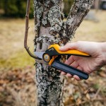 Zahradní nůžky,dvoučepelové P921 FISKARS