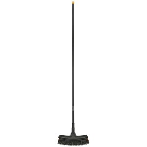 Solid univerzální koště M FISKARS