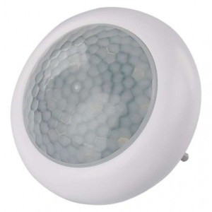 LED noční světlo P3304 s pohybovým čidlem do zásuvky