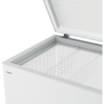 CNCHQ4S420EW MRAZNIČKA PULTOVÁ CANDY