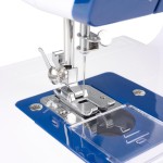 SM-6005 ŠICÍ STROJ BÍLÝ TRISTAR