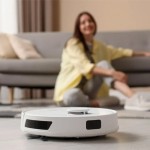 IQ660 ROBOSTAR VYSAVAČ BÍLÁ TESLA