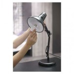 Stolní lampa DUSTIN na žárovku E27, černá